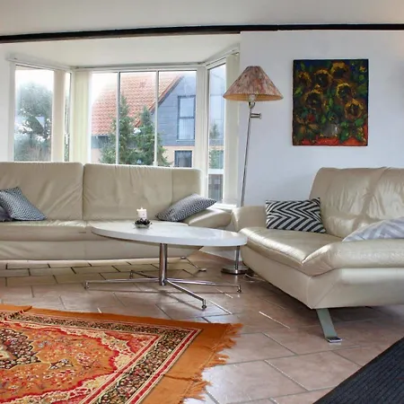Familienfreundliches Mit Whirlpool, Sauna Und Ofen *