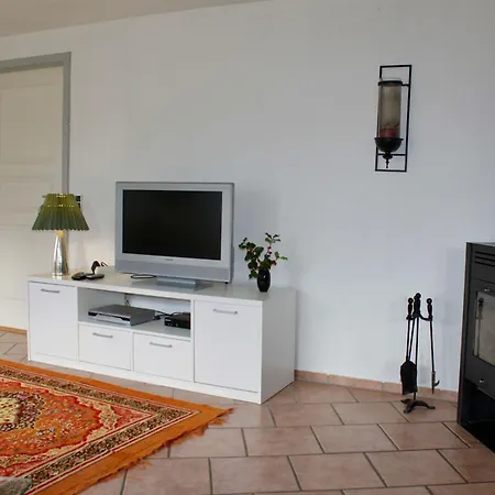 Ferienhaus Familienfreundliches Mit Whirlpool, Sauna Und Ofen *