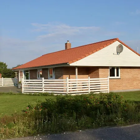Ferienhaus Familienfreundliches Mit Whirlpool, Sauna Und Ofen
